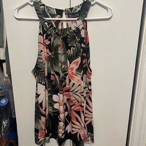 New York & Company 7th Avenue Design Studio tank Hawaiian flower size large